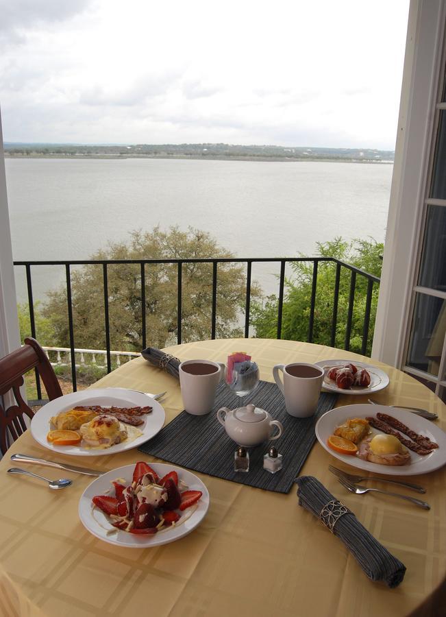 Lakehouse Bed And Breakfast Canyon Lake Exterior foto