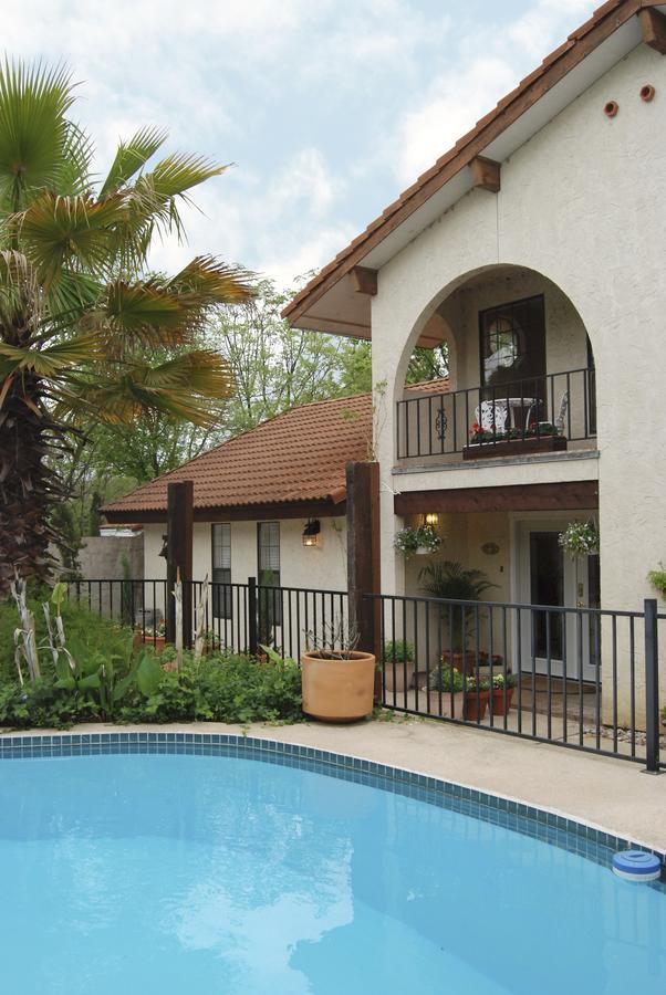 Lakehouse Bed And Breakfast Canyon Lake Exterior foto